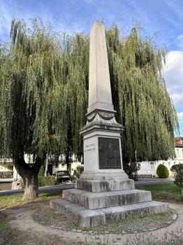 Georg Albert von Schwarzburg-Rudolstadt (1838-1890) (Statue) (Bad Blankenburg)